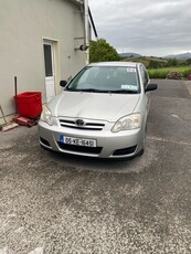 2005 - Toyota Corolla ---