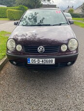 2005 - Volkswagen Polo Manual