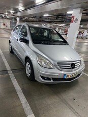 2006 - Mercedes-Benz B-Class Manual