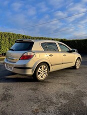 2006 - Opel Astra Manual