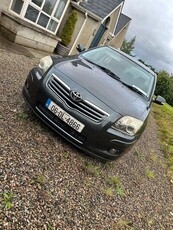 2006 - Toyota Avensis Manual