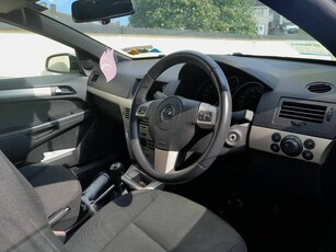 2007 - Opel Astra Manual