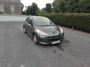 2007 - Peugeot 207 Manual