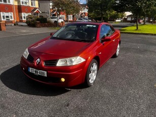 2007 - Renault Megane Manual