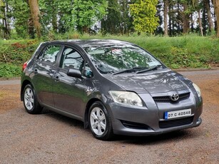 2007 - Toyota Auris ---