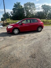 2007 - Toyota Auris Manual