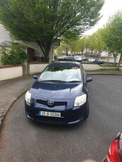 2007 - Toyota Auris Manual