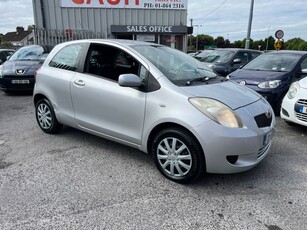 2007 - Toyota Yaris Manual