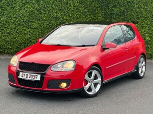 2007 - Volkswagen Golf Manual