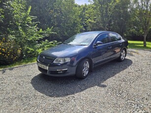 2007 - Volkswagen Passat ---