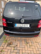 2007 - Volkswagen Touran ---