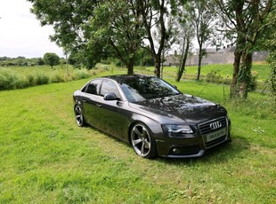 2008 - Audi A4 Manual