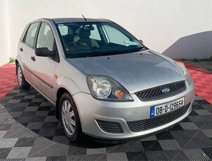 2008 - Ford Fiesta ---