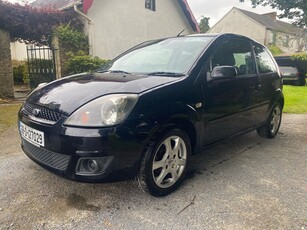 2008 - Ford Fiesta ---