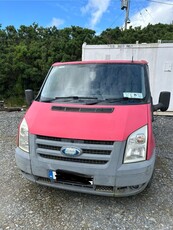 2008 - Ford Transit ---