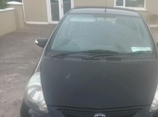 2008 - Honda Jazz ---