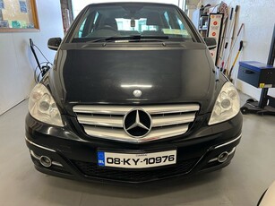 2008 - Mercedes-Benz B-Class ---