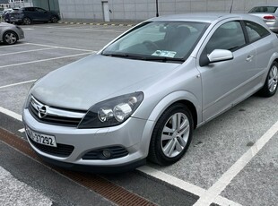 2008 - Opel Astra Manual