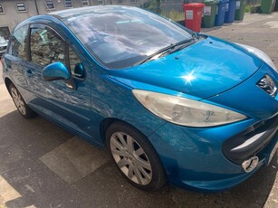 2008 - Peugeot 207 ---