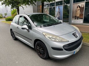 2008 - Peugeot 207 ---