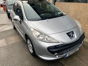 2008 - Peugeot 207 Manual