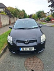 2008 - Toyota Auris Manual