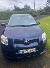 2008 - Toyota Auris Manual