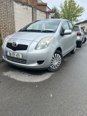 2008 - Toyota Yaris Manual