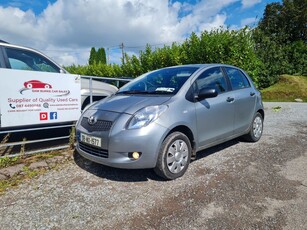 2008 - Toyota Yaris Manual