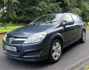 2008 - Vauxhall Astra ---