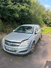 2008 - Vauxhall Astra ---