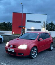 2008 - Volkswagen Golf ---