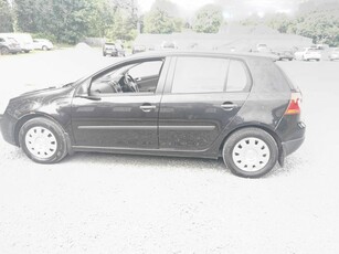 2008 - Volkswagen Golf ---