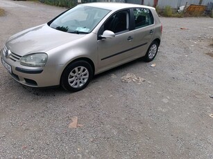 2008 - Volkswagen Golf Manual