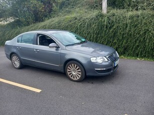 2008 - Volkswagen Passat ---