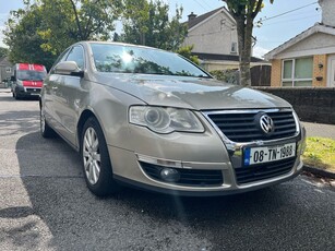 2008 - Volkswagen Passat Manual