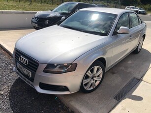 2009 - Audi A4 ---