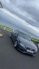 2009 - Audi A4 ---