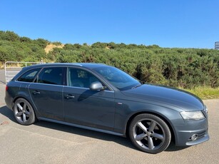 2009 - Audi A4 Manual