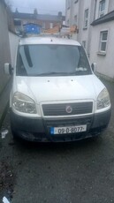 2009 - Fiat Doblo Manual