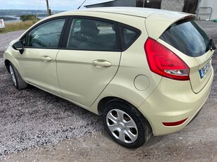 2009 - Ford Fiesta