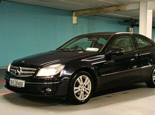 2009 - Mercedes-Benz C-Class Manual