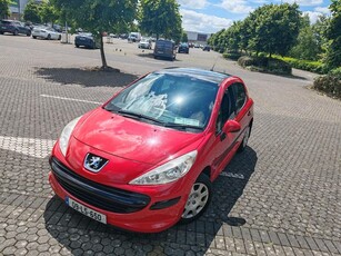 2009 - Peugeot 207 Manual