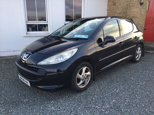 2009 - Peugeot 207 Manual