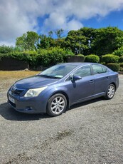 2009 - Toyota Avensis ---