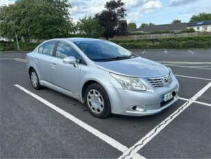 2009 - Toyota Avensis ---