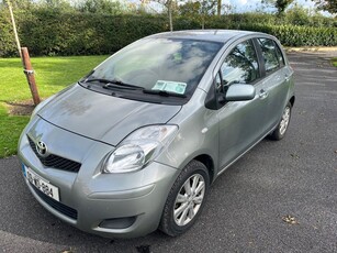 2009 - Toyota Yaris ---