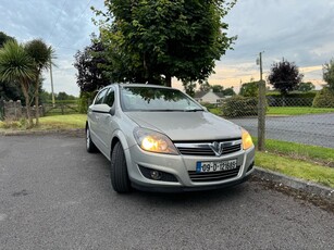 2009 - Vauxhall Astra Manual