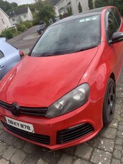 2009 - Volkswagen Golf ---