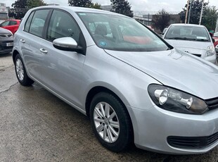 2009 - Volkswagen Golf Manual